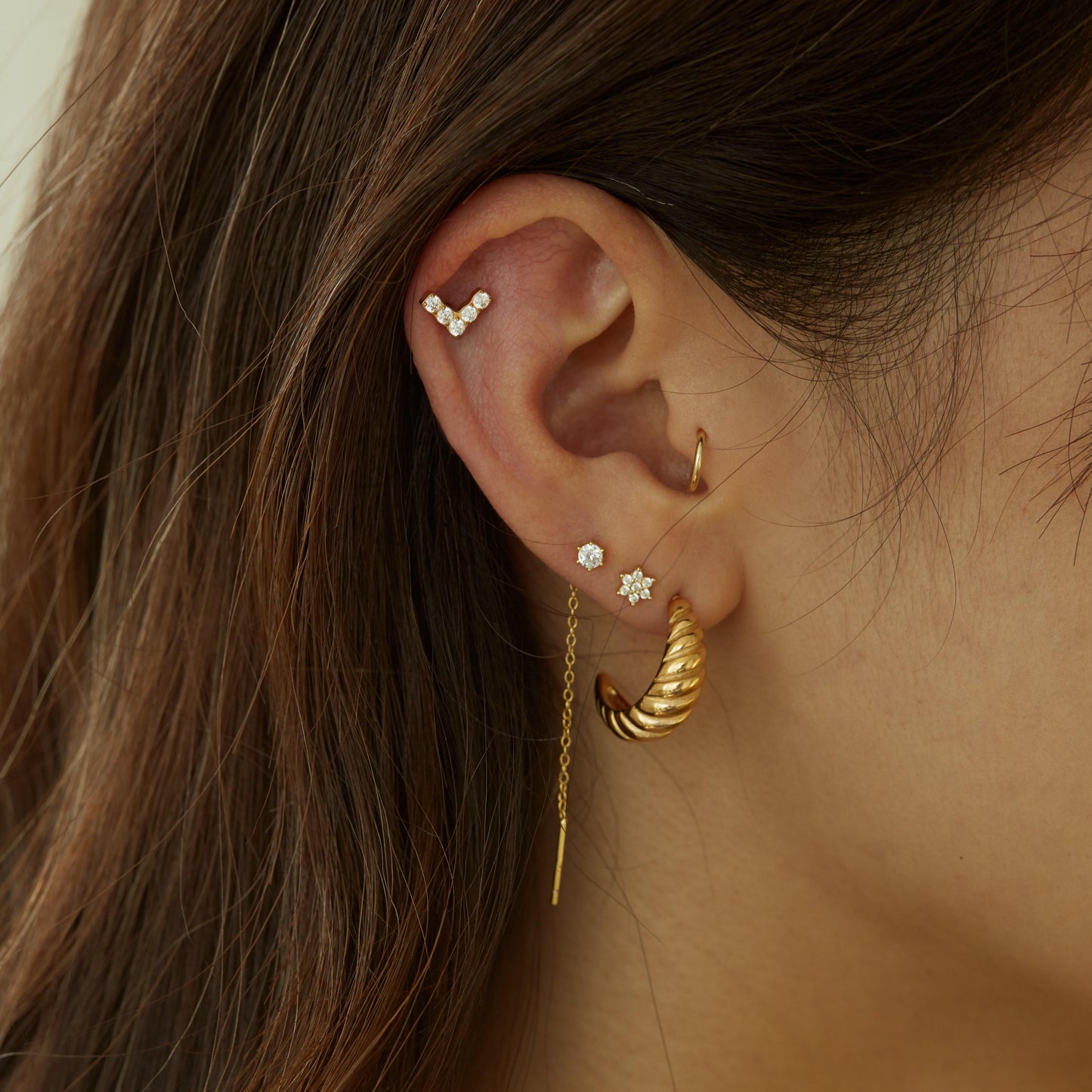 16G G23 Titanium Pave Arrow Internally Threaded Labret • tragus stud • conch earrings • cartilage helix stud • flat back labret stud