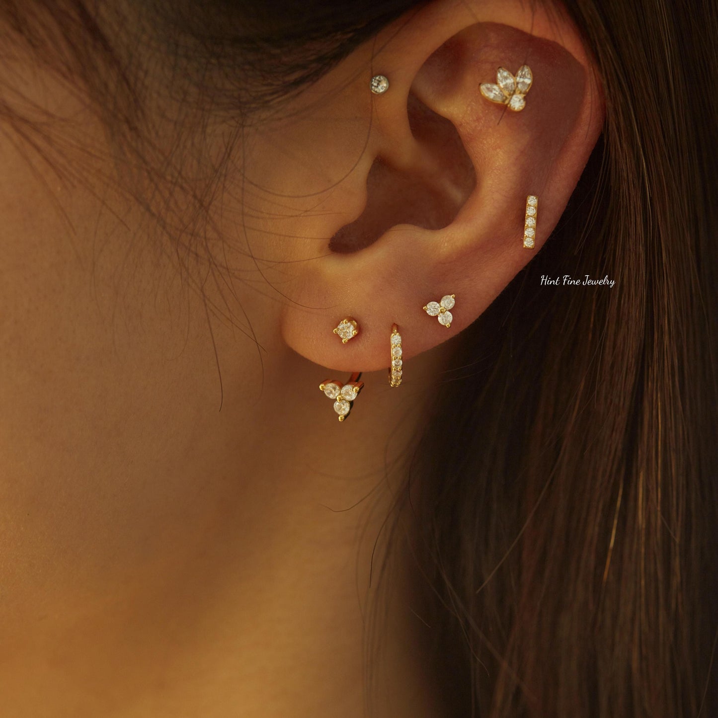 16G G23 Titanium Pave Bar Internally Threaded Labret • tragus stud • conch earrings • cartilage helix stud • flat back labret stud