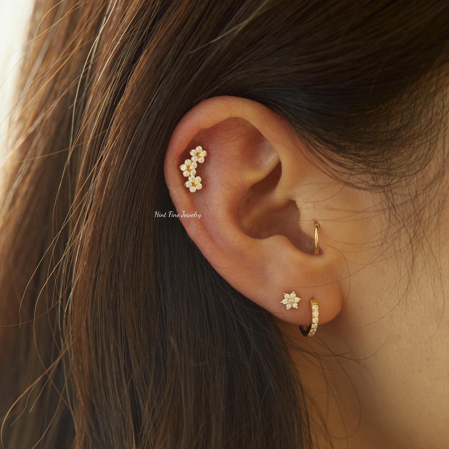 16G G23 Titanium Trio Flower Climber Internally Threaded Labret • tragus stud • conch earrings • cartilage helix stud •flat back labret stud