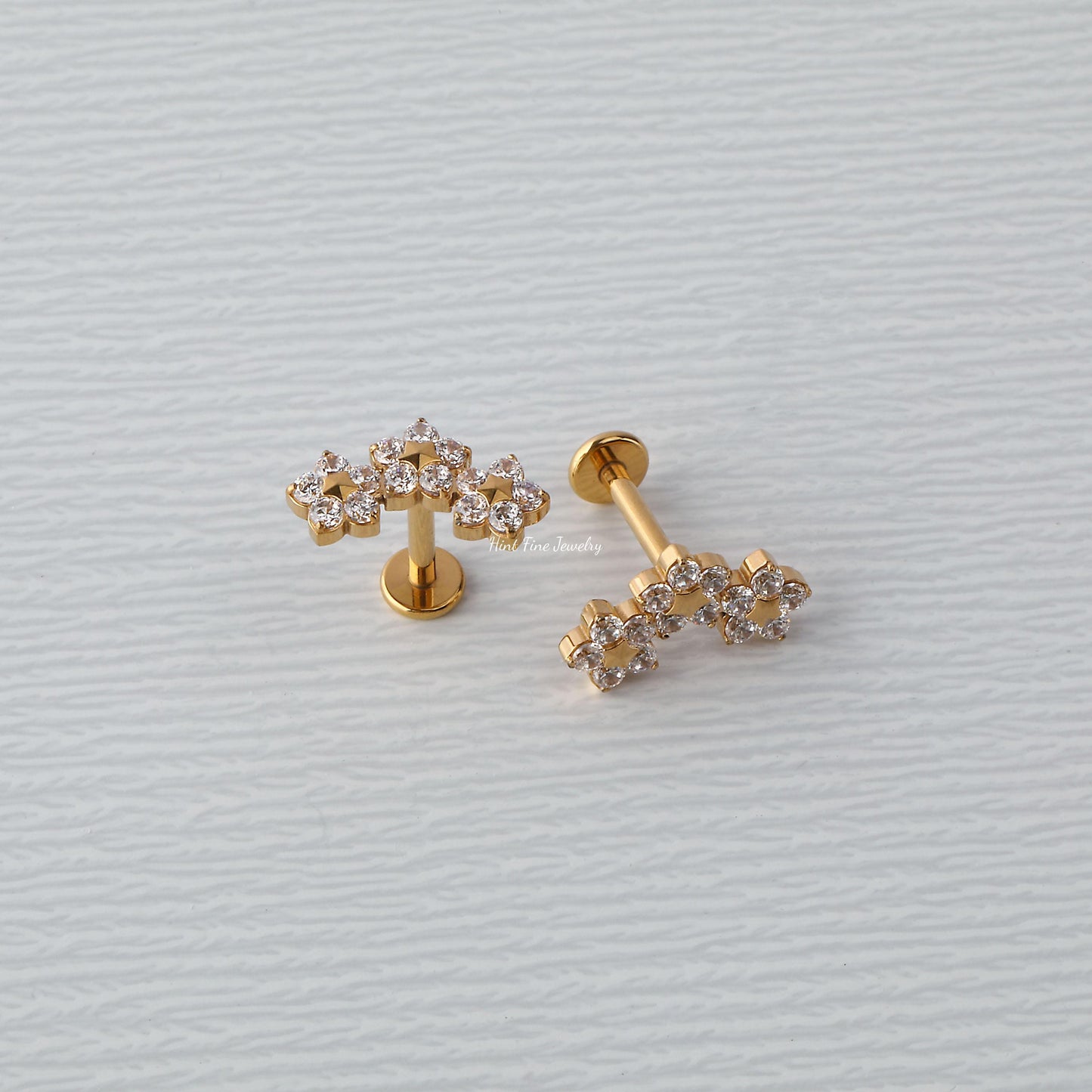 16G G23 Titanium Trio Flower Climber Internally Threaded Labret • tragus stud • conch earrings • cartilage helix stud •flat back labret stud
