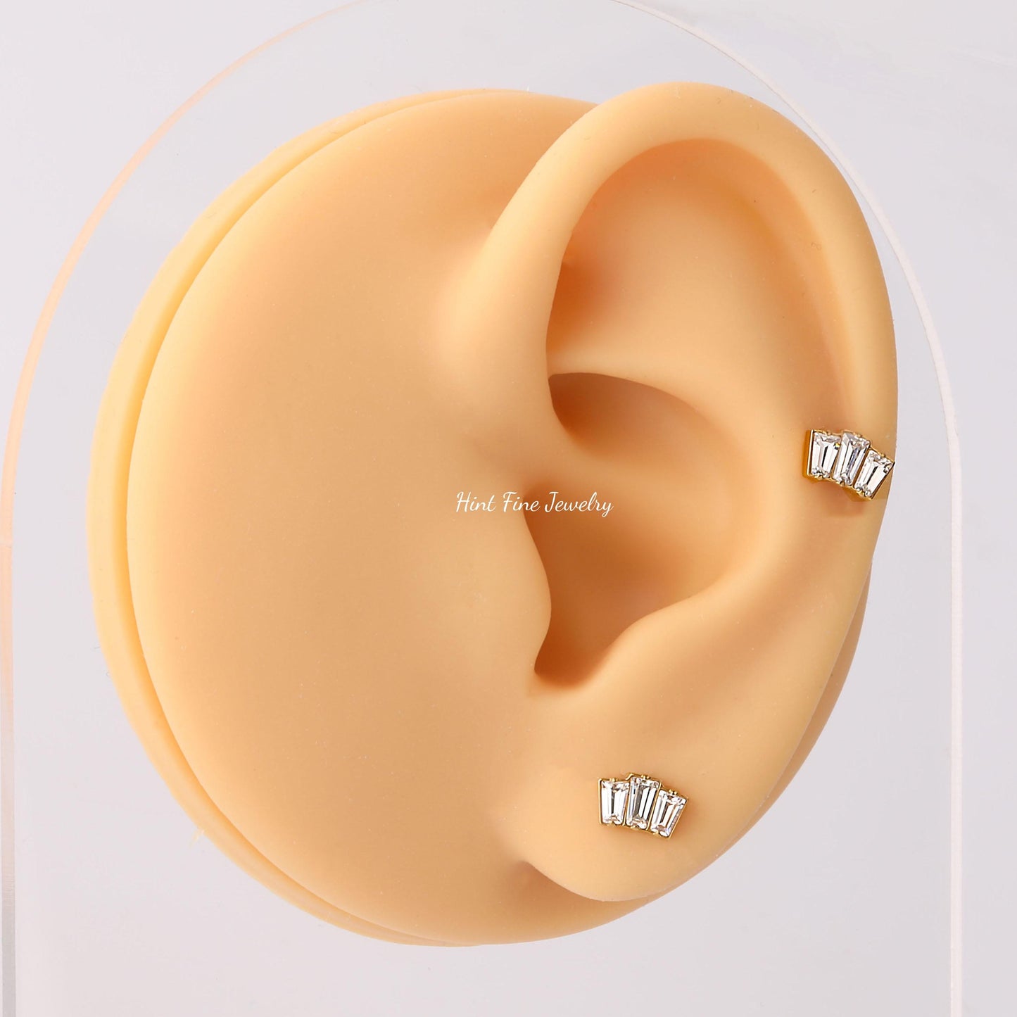 16G G23 Titanium Baguette Crown Internally Threaded Labret • tragus stud • conch earrings • cartilage helix stud • flat back labret stud
