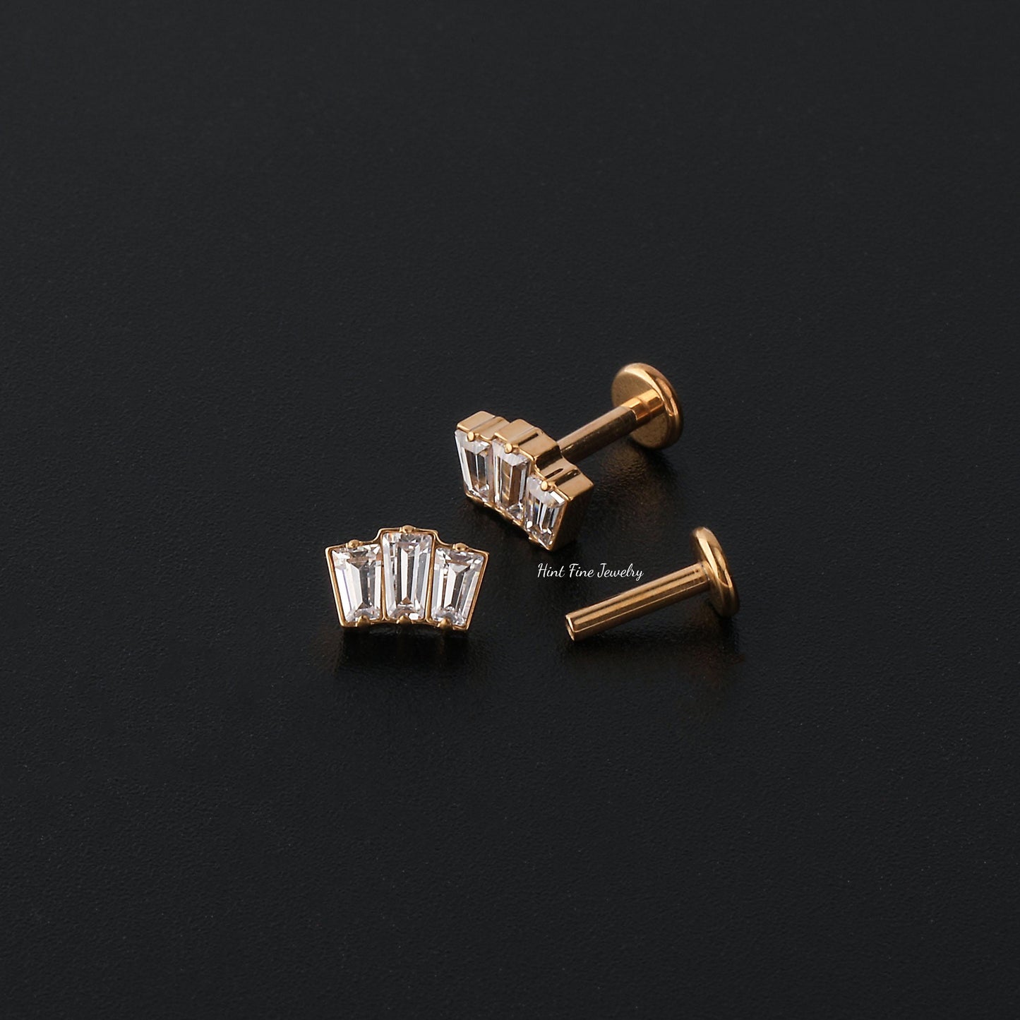 16G G23 Titanium Baguette Crown Internally Threaded Labret • tragus stud • conch earrings • cartilage helix stud • flat back labret stud