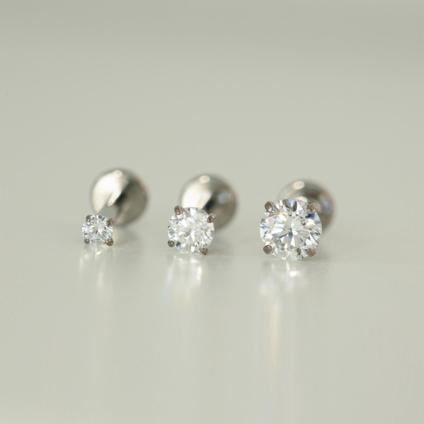 16G/18G 2mm 3mm 4mm Stud, Titanium Internally Threaded Labret • tragus stud • conch earrings • cartilage helix stud • flat back labret stud