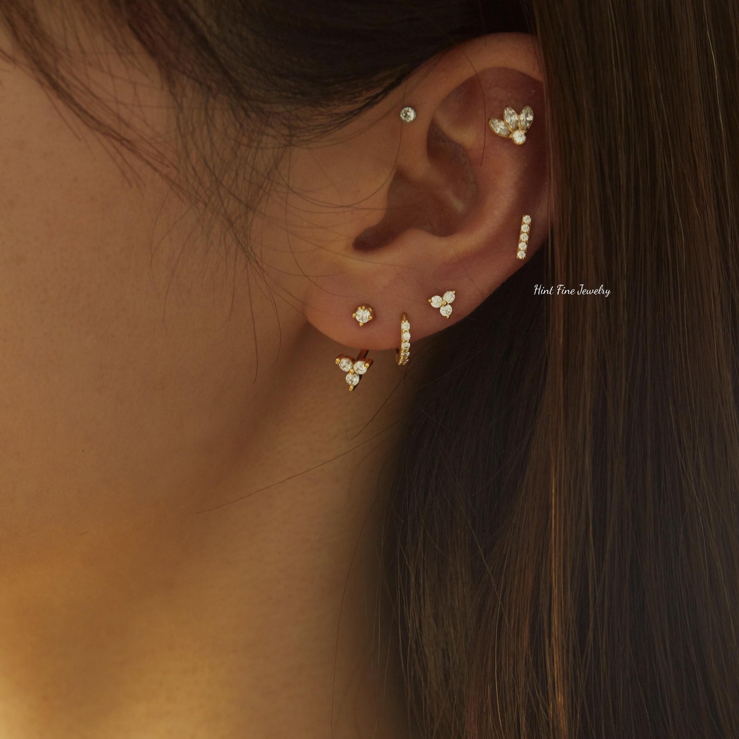 16G G23 Titanium Pave Bar Internally Threaded Labret • tragus stud • conch earrings • cartilage helix stud • flat back labret stud