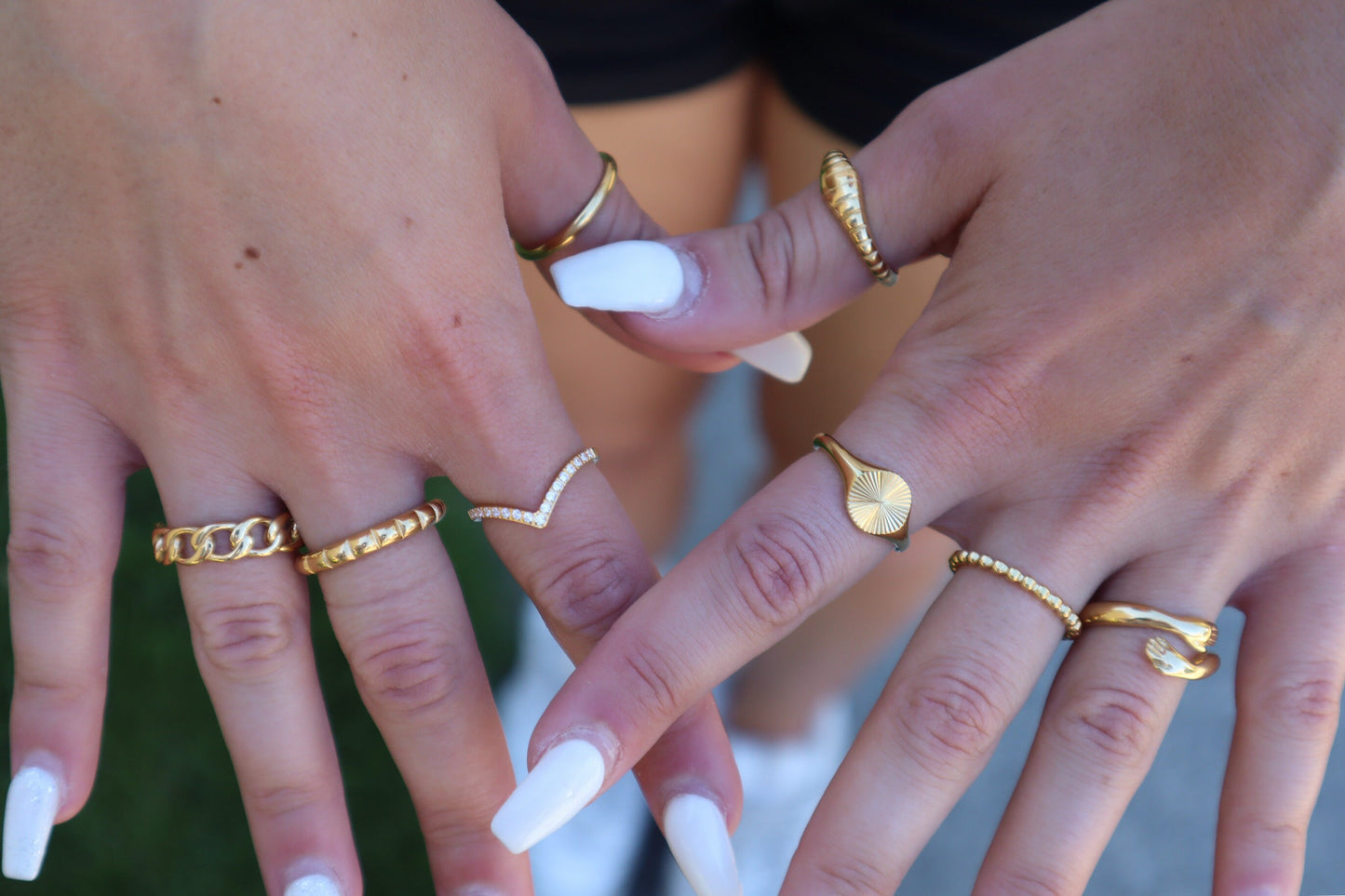 CHEVRON RING