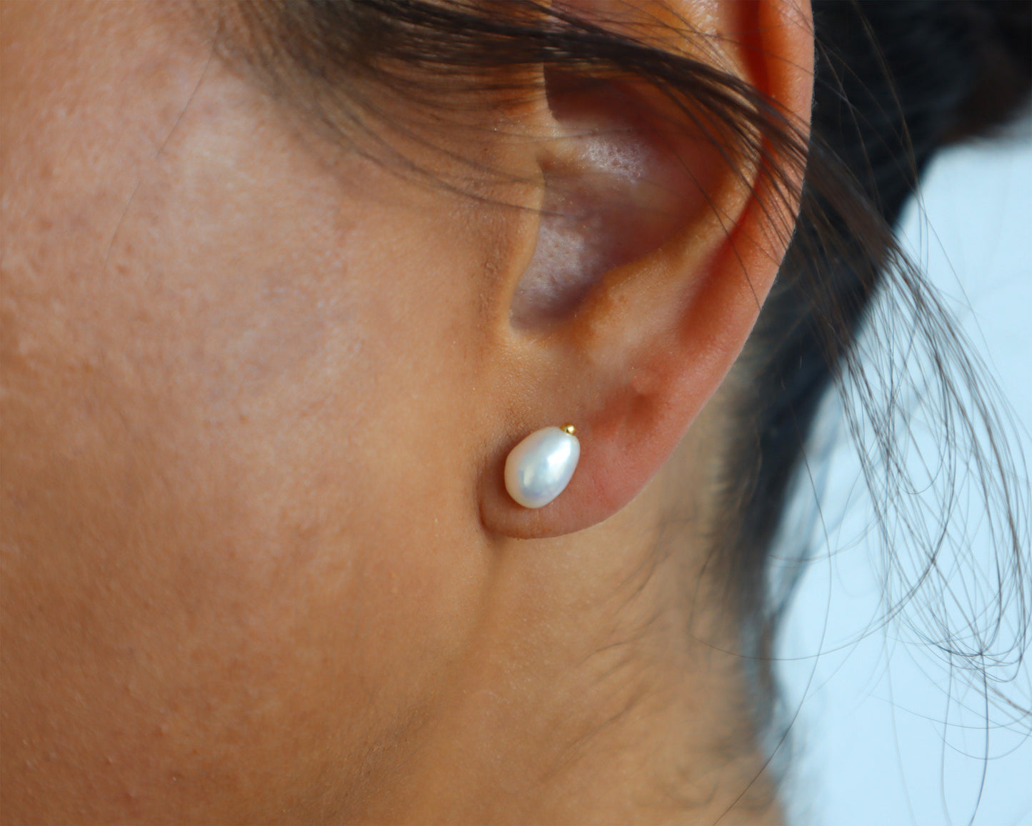 WaterProof-Small Baroque Pearl Ear Studs, Freshwater Keshi Pearl Earrings, Dainty Ear Studs, Bridal Earrings