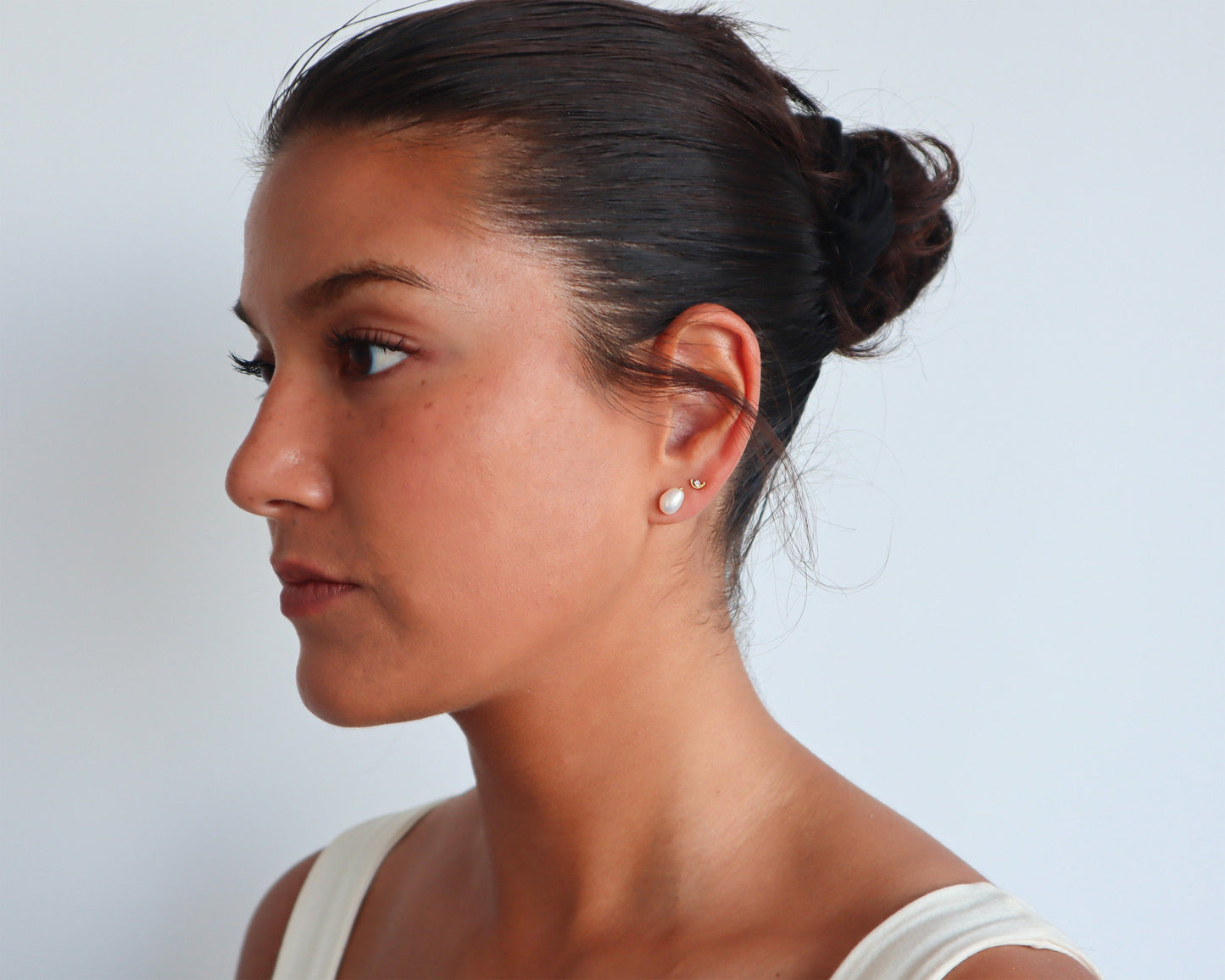 WaterProof-Small Baroque Pearl Ear Studs, Freshwater Keshi Pearl Earrings, Dainty Ear Studs, Bridal Earrings