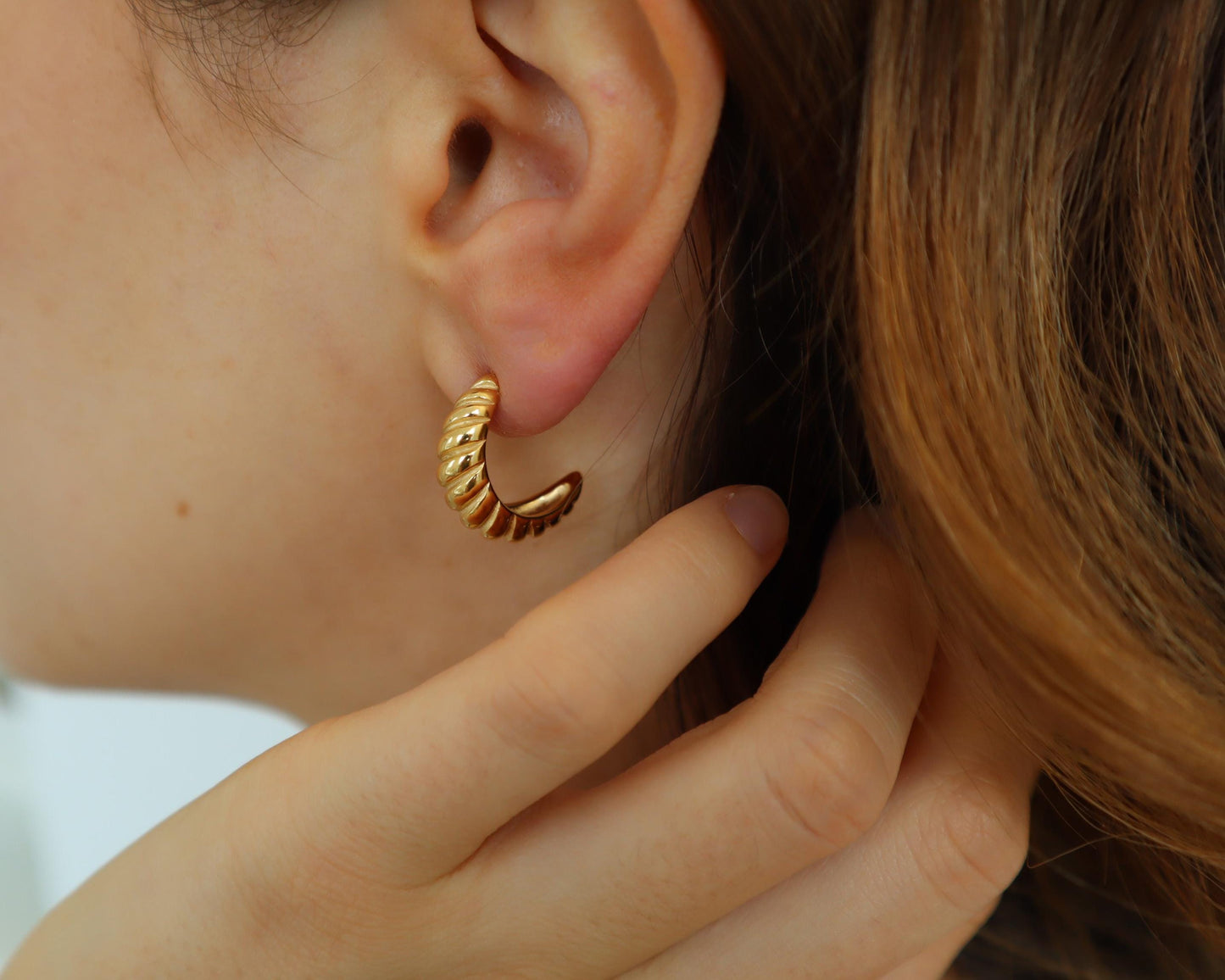 WaterProof-Gold Croissant stainless steel Hoop Earrings, Gold Hoop stud earring, Waterproof anti-tarnish Gold Plated STAINLESS STEEL hoops