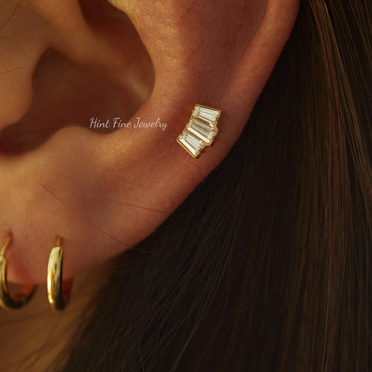 16G G23 Titanium Baguette Crown Internally Threaded Labret • tragus stud • conch earrings • cartilage helix stud • flat back labret stud